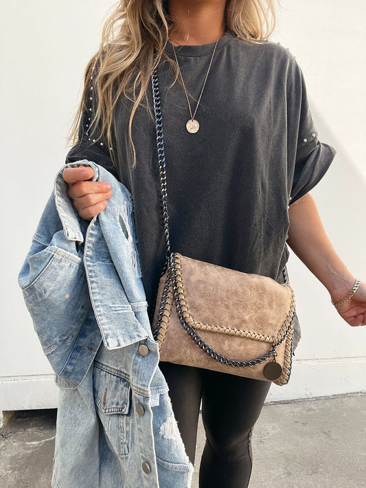 Perlenverziertes Oversized T-Shirt – Lässig Chic