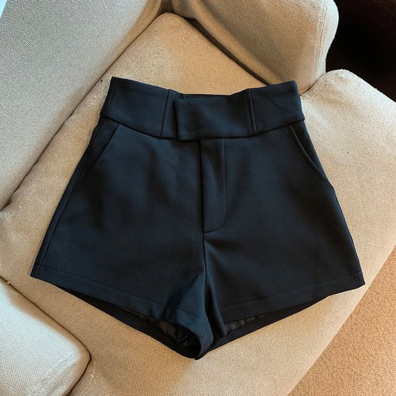 Sigrid - Elegante Shorts mit hoher Taille