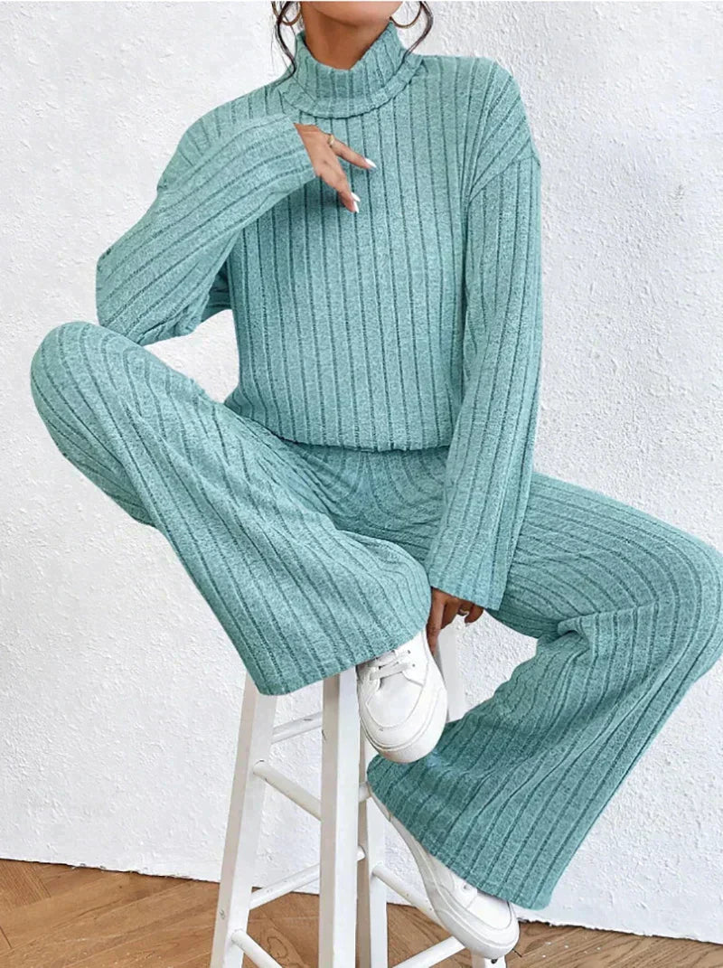 Adeliada - Strickhosen und Rollkragenpullover für Damen