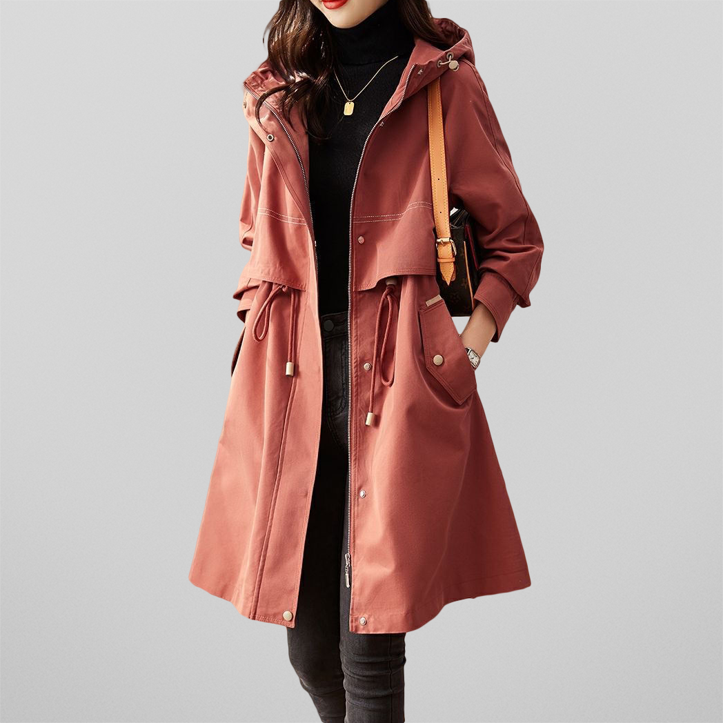 Crimson Elegance - Rote Damenjacke mit Kapuze