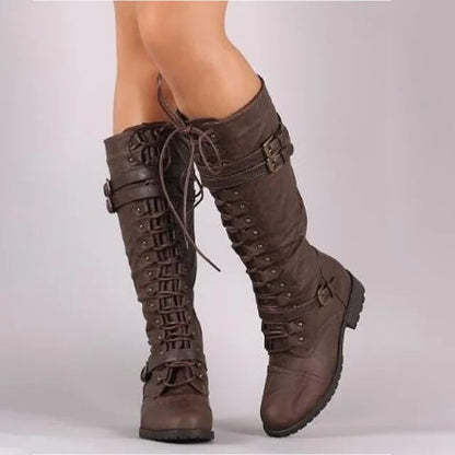 Bailee™ Retro-Stiefel mit flacher Schnalle und Schnürung