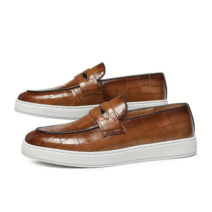 Wyatt – slip-on-schuhe mit lässigem muster