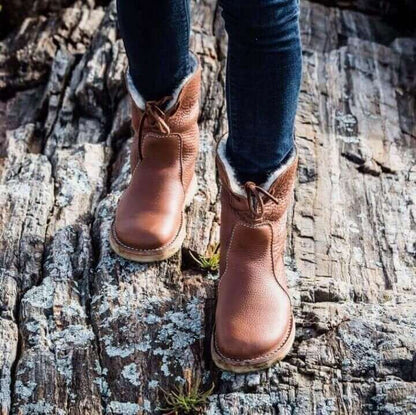 Elena - Wasserdichte Stiefel aus Lederfleece mit Wollfutter